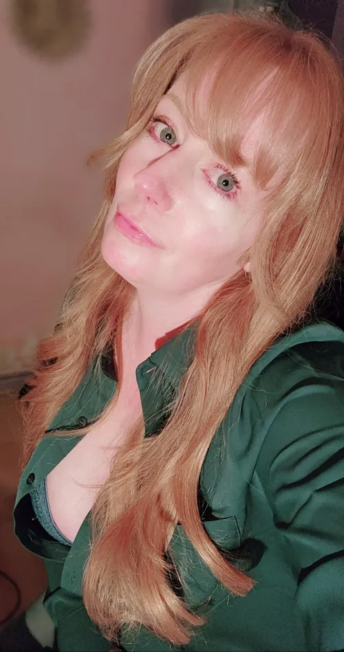 I know, you were all hoping for at least a nip slip...maybe after a few more drinks