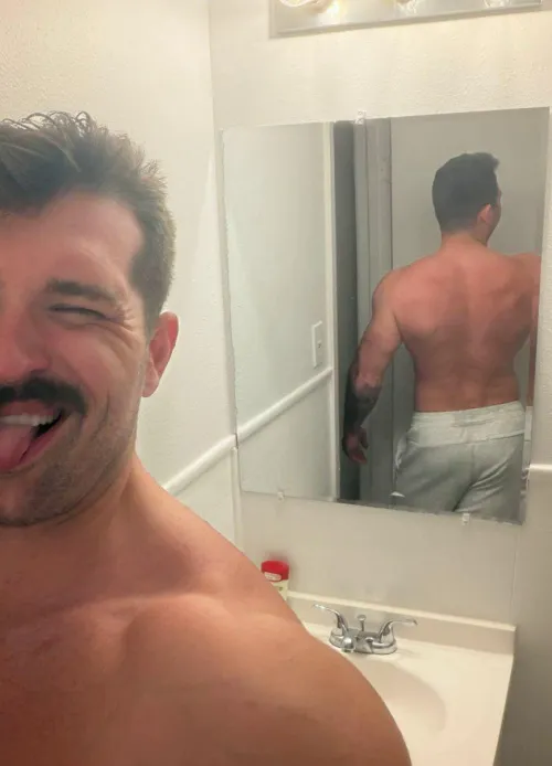 I turn around and things get a little more interesting