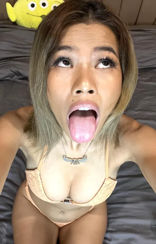 I'm so in the mood right now, well you can tell tho...