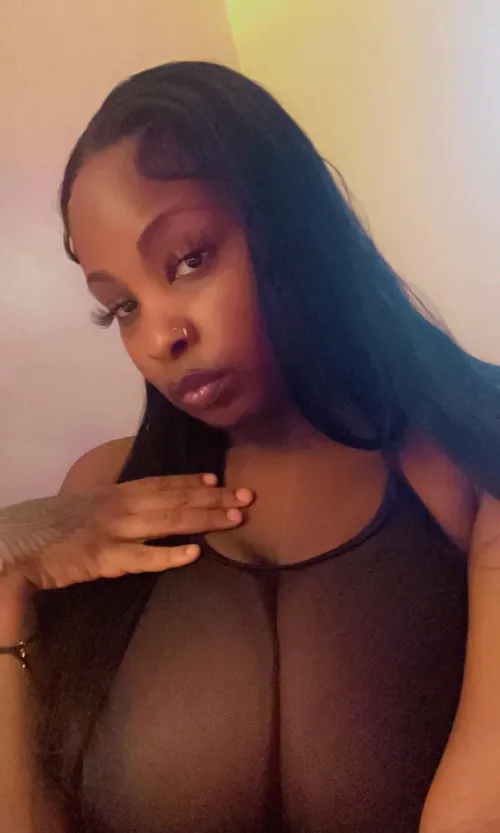 look at me dont say anything other than sent mommy