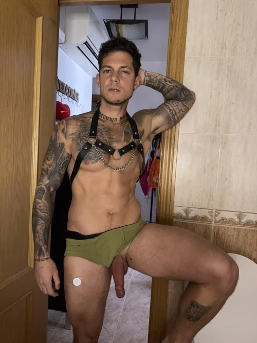 Looking For My Next BottomAny Volunters??