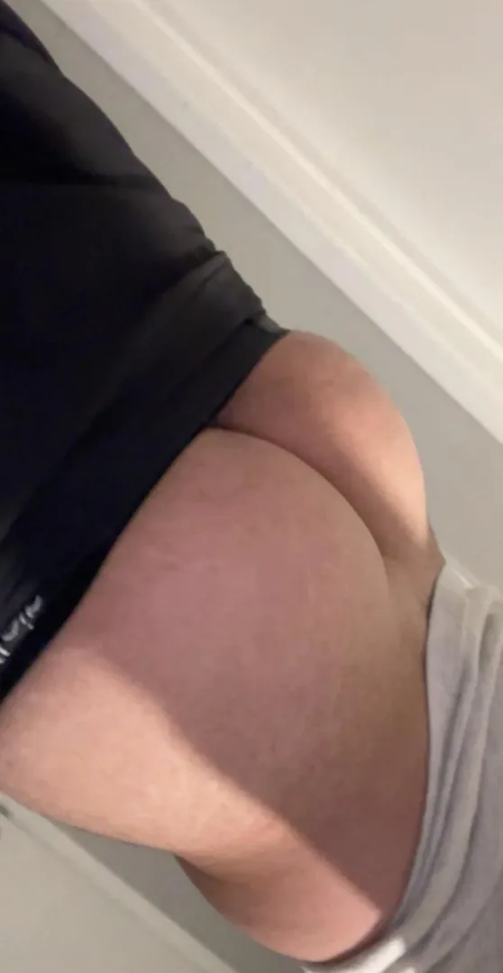 Need some dick be over 6ft (18)