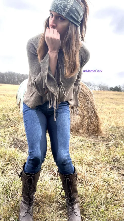 Oh no! I couldn’t hold it anymore 