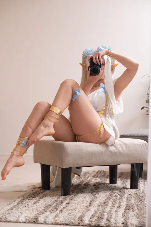 Oracle Frieren cosplay by aimihachi