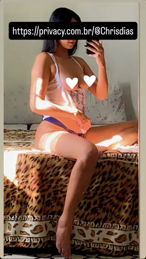 Será que sou bonita o suficiente pra assinarem ?