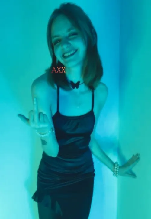 Show your goddess the love and appreciation she deserves 