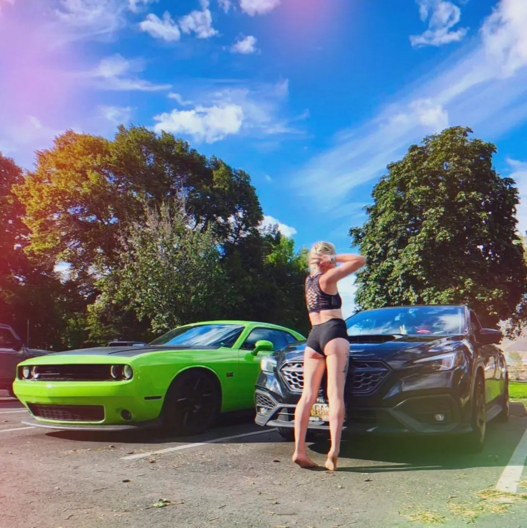 Some booty and a subi, the muscle couldn't stay away 