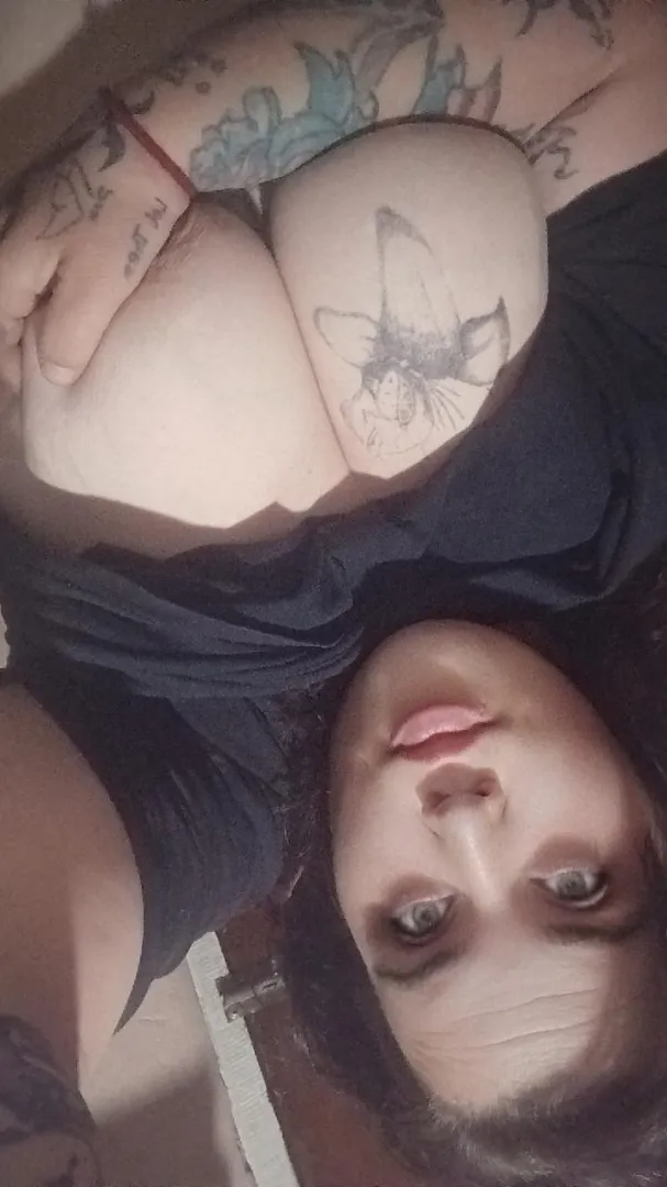 Tatted pretty eyed bbw active rn sph, rates, sexting, customs, gfe, premades and more menu pinned ask for deals