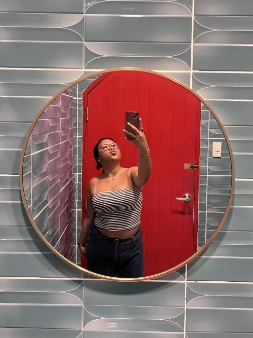 Who’s mommy’s little good boy?