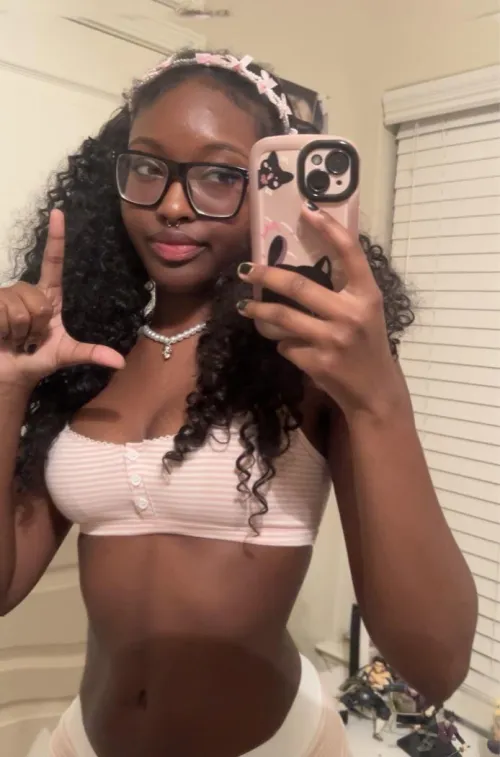 Worship your pretty chocolate skinned princess.