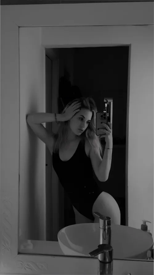 young i don’t feel perfect