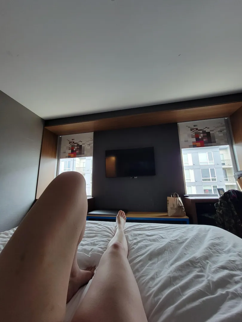 32, Female, Oregon, ltr