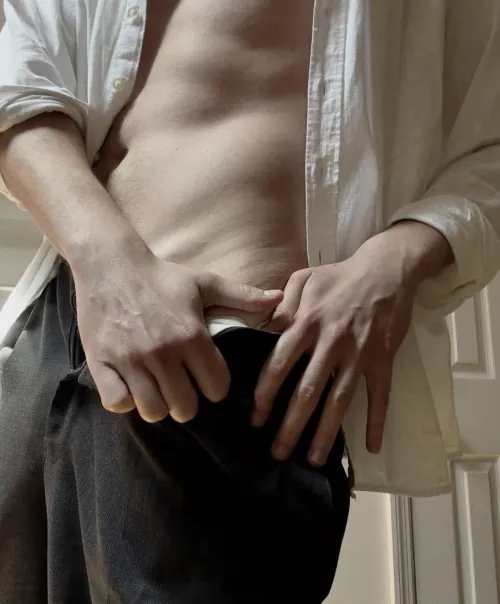 Do we like tall [m]en here? Because my back is killing me!