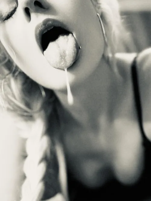 I wanna drool on your cock