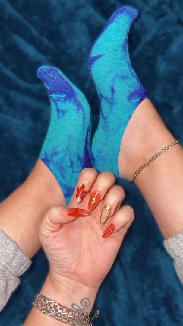 Long nails and cute socks 