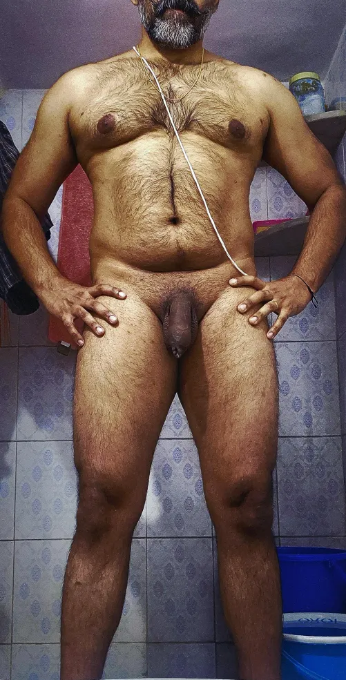 Say hello to daddy longlegs... (39)