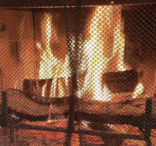 stay warm and safe!!