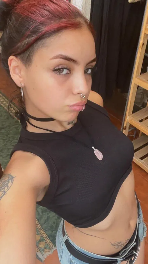 19 F Looking for someone who can handle my spice