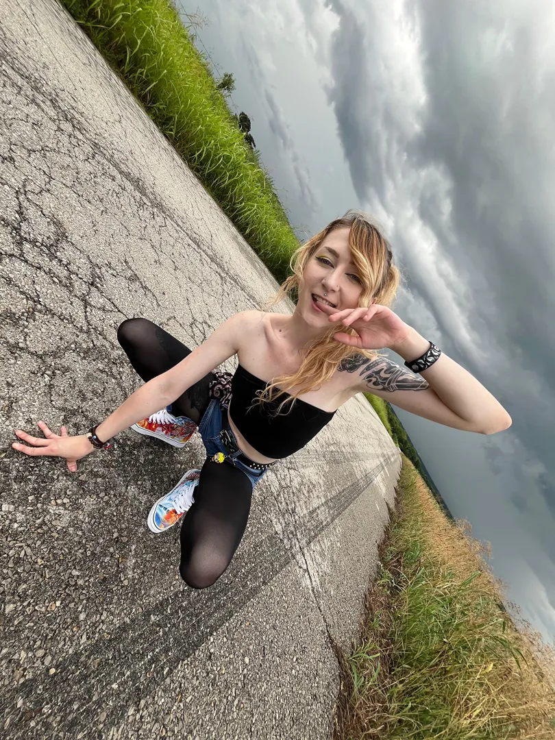 a cozy summer outfit