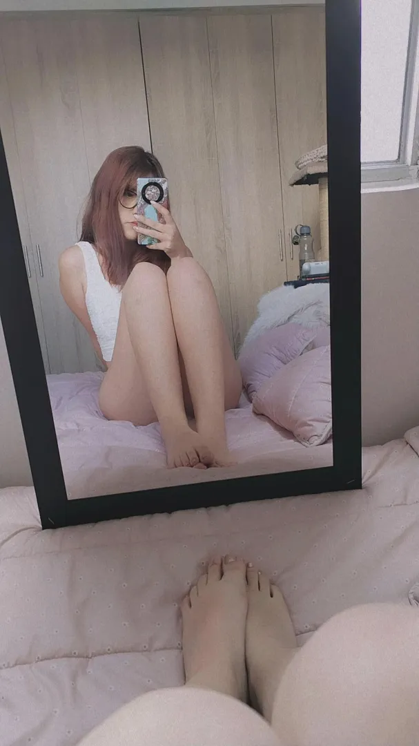 Are you obsessed with my feet yet?