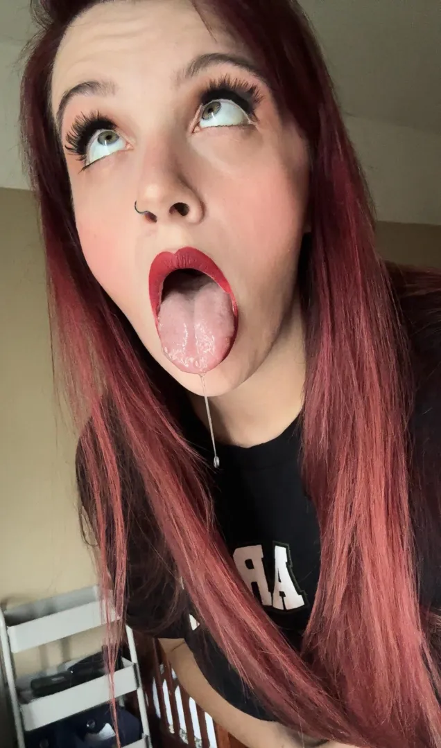 Come mess up my makeup baby ❤️‍