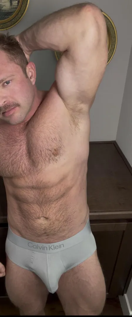 Daddy needs a scrub!