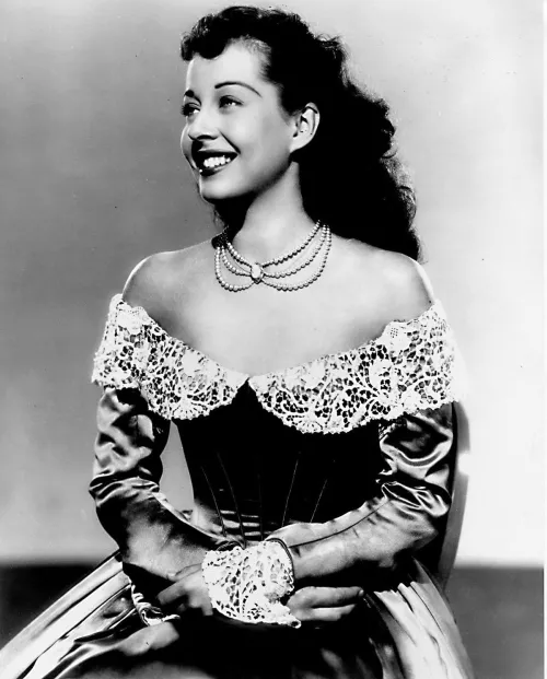 Gail Russell.