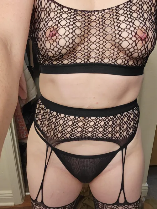 How could you not love fishnets?