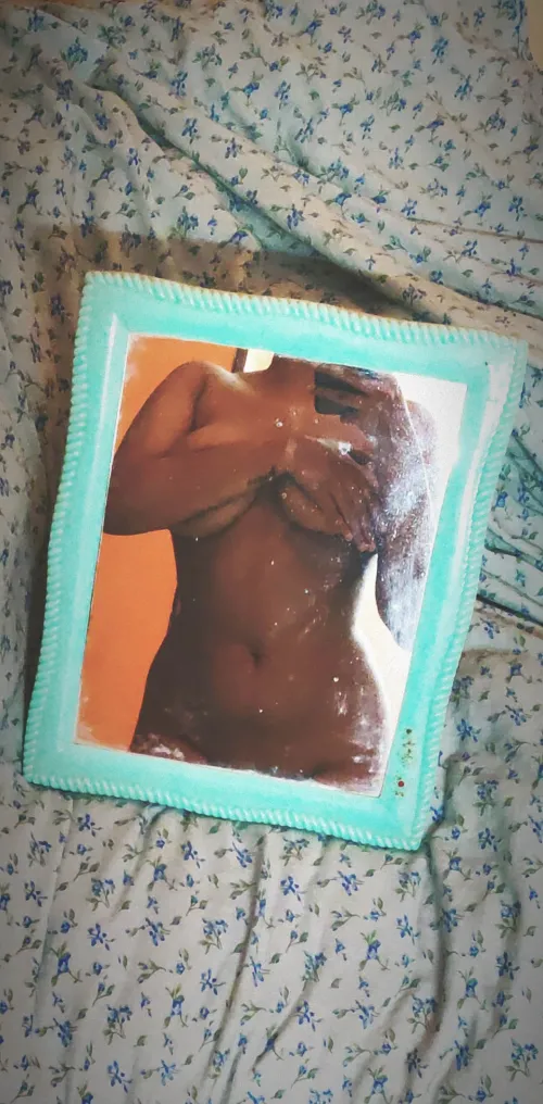 @k@nsha is back with her tits ans body shots