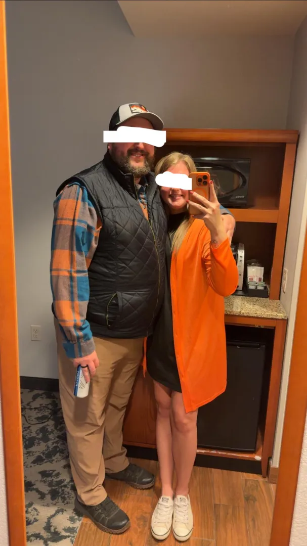 [mf4mf] 35/32 couple looking for like minded couples to be friends with plus have some fun in the bedroom. 