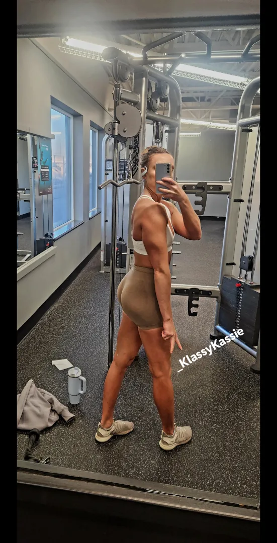 Would you check me out at the gym? 