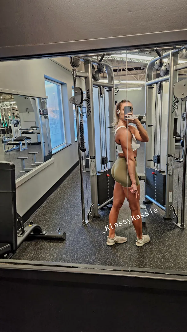 You spot me and ill return the favour 