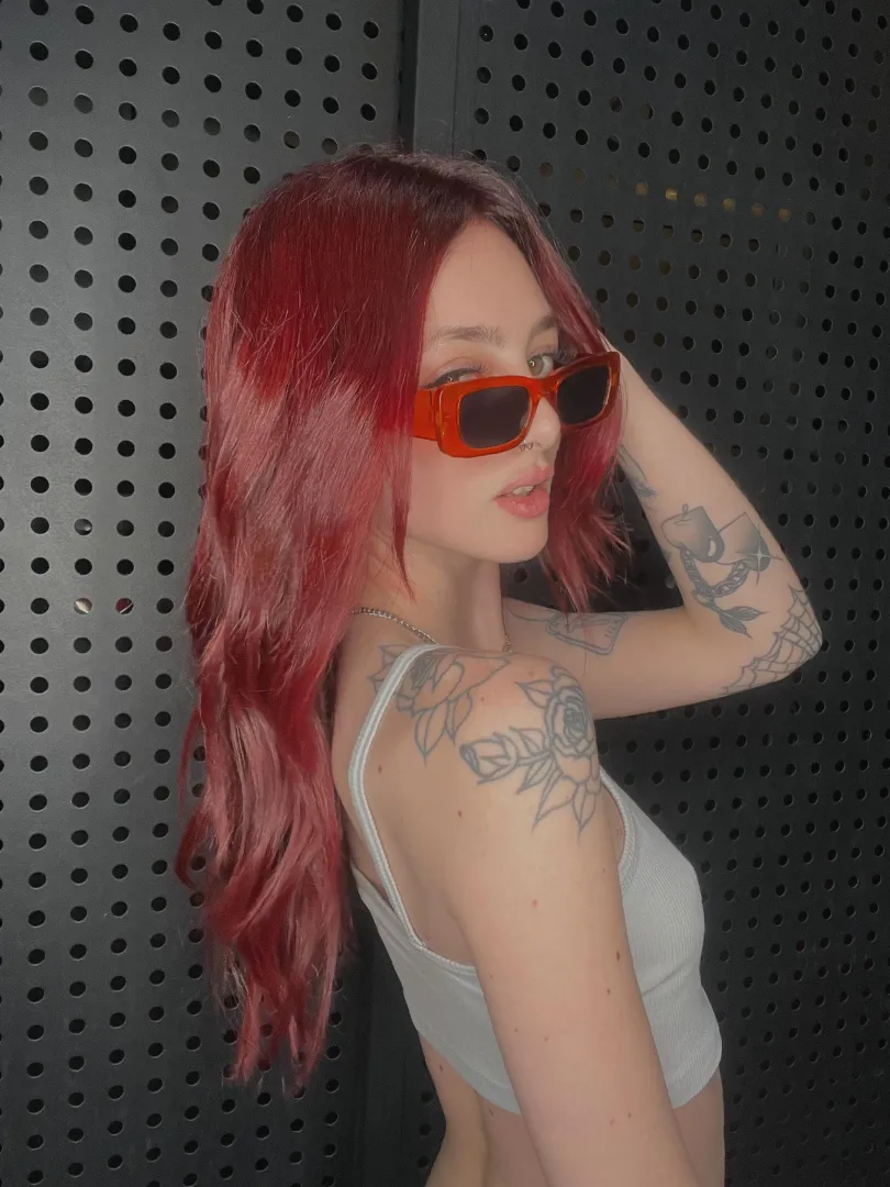 19f4m - Trouble Feels Familiar. lnstag: lunaromes