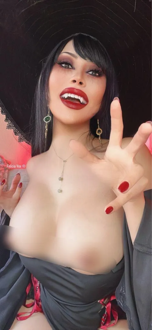 Blood Witch OC cosplay by Felicia Vox