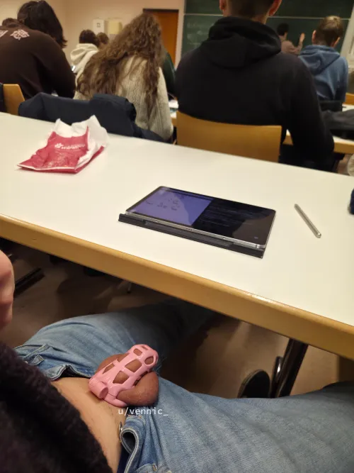 Caged tutorials are just better then ones without a cage