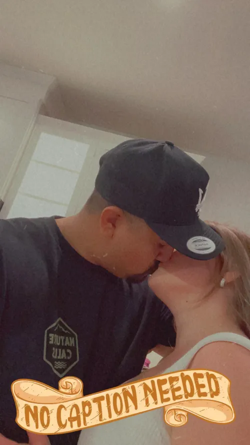 Couple 29 In Playa Feb-12-18