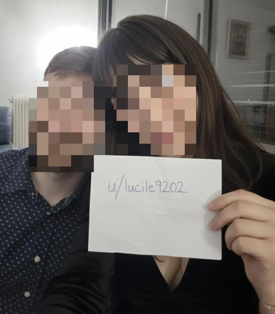 Couple de région parisienne, 25 et 21 ans
