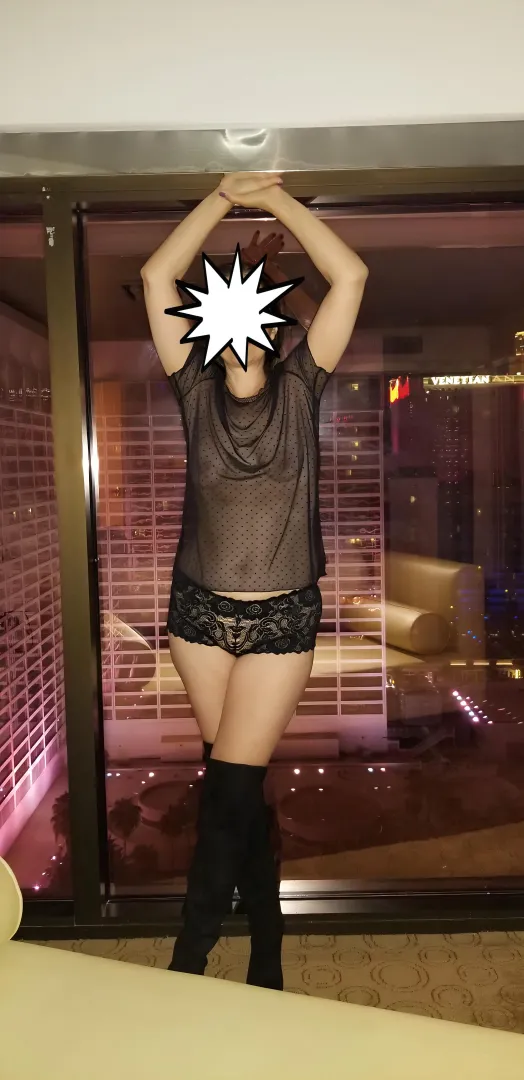 Front view of the last picture I posted here.