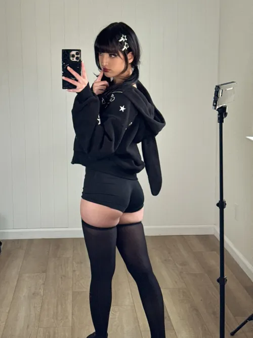 How hard would you spank it?