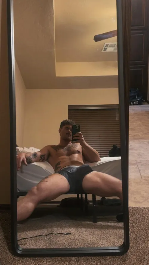 I should not be on my phone when I’m horny