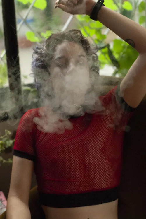 I'm gonna make u my ashtray  u r clearly not a person 