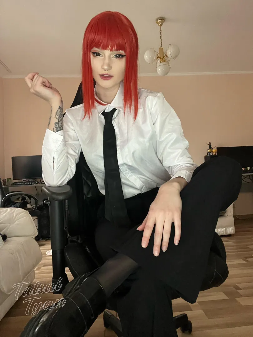 Makima from Chainsaw Man by TatsuiTyan