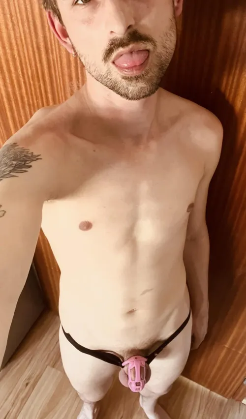 Ready to start the new day as a little sub boy :)