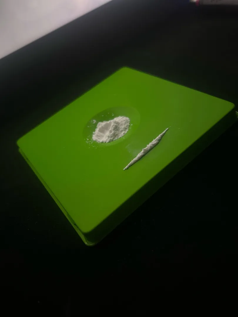 What does ur coke tray look like? Mine is a Patron lid