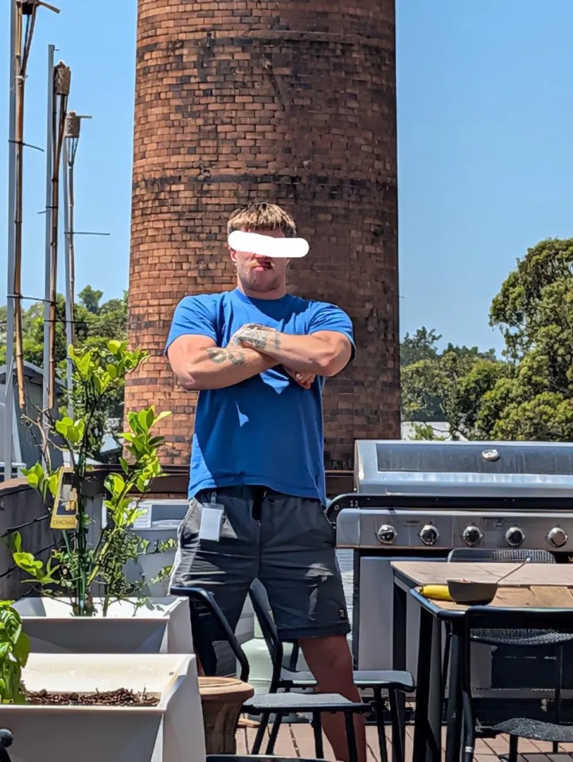 Yong dumb n full of cum M4F