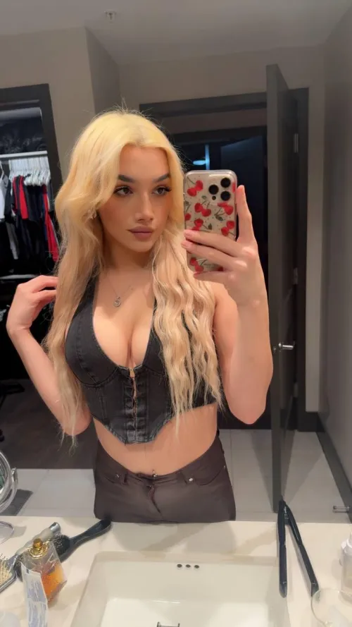 Are you down for a quickie or all night long fuck?