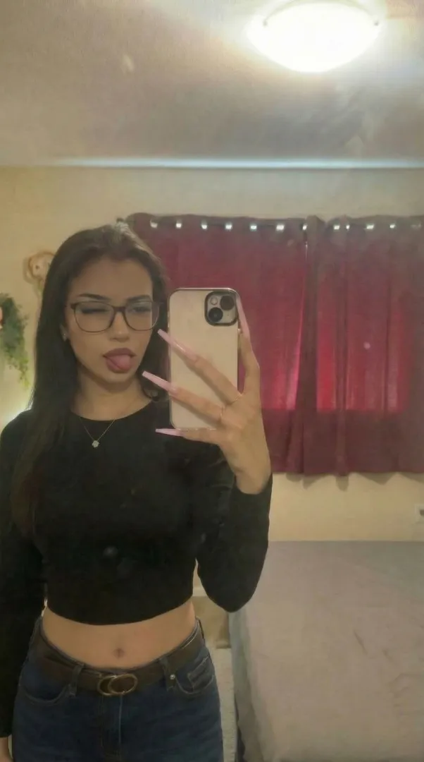 Better nails = better subby  last one couldn't afford these ones, I'll still keep him as a coffee mule though ☕