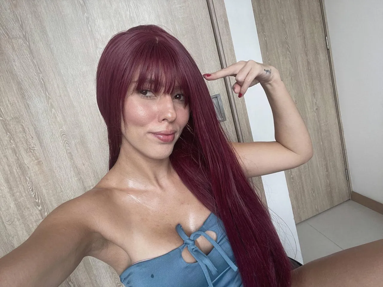 Ever had a redhead slut like me before?