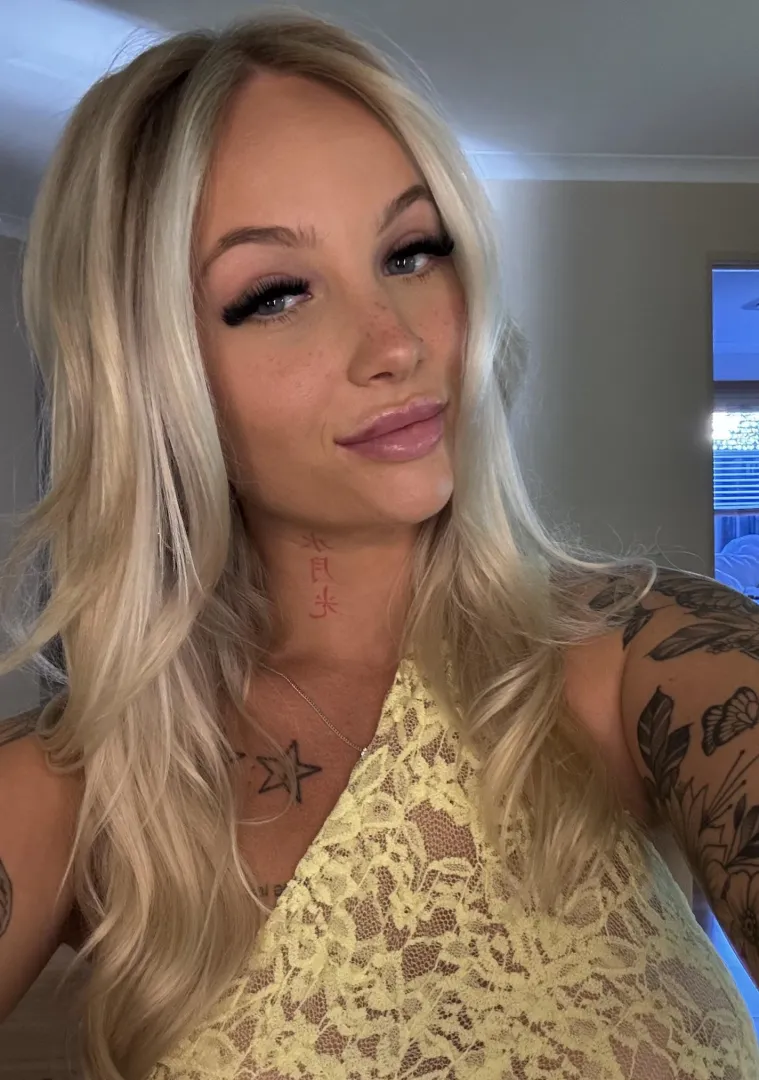 F25 seeking for a wild stranger tonight