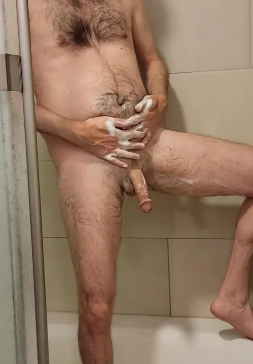 First post here. Be kind. 